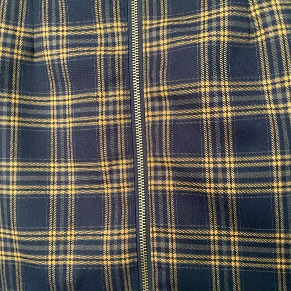 Forever 21 Plaid Mini Skirt Zipper - Picture 5 of 6